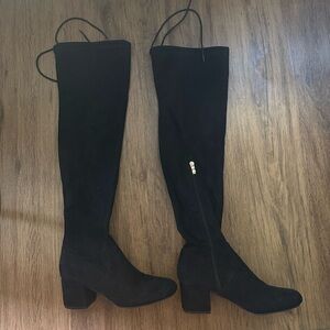 Elegant Black Knee-High Boots